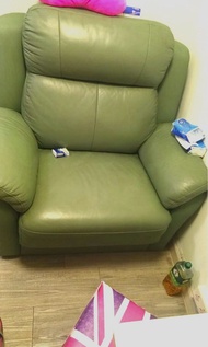 綠色單人真皮梳化