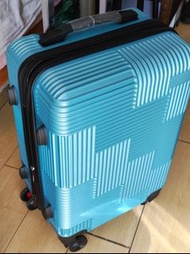 藍色行李箱22寸