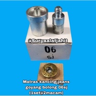 Jeans button mold with holes 06 SJ @1 set = Rp. 49,500, 2 types