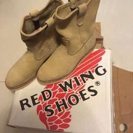 Red Wing沙色短靴