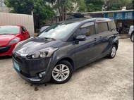 2019 Toyota Sienta 1.8 跨界休旅車 ☎服務專線:0９80-558-999 黃文遠