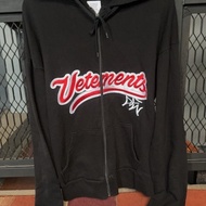 Hoodie Zipper VETEMENTS EMBROIDERY preloved
