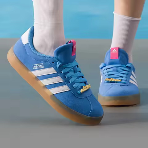 Adidas HQ8717 Ladies Retro Casual Skate Sneakers Suede Upper Classic Three Stripes Gum Outsole Low T