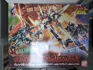 Bandai LBX Jenock 1st Platoon Set 模型