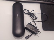 Oral-B iO 10 電動牙刷