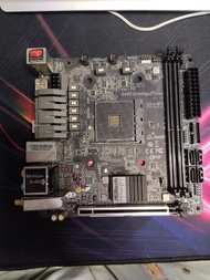 ASRock B450 Gaming-ITX/ac WiFi 主機板