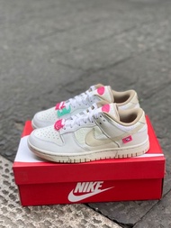 Nike Dunk 街舞系列 女裝 白粉