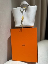 Hermes Bag picotin 18 M4色奶灰白 Chanel