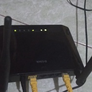 JTTOP" D-LINK DIR 612 WIRELESS ROUTER