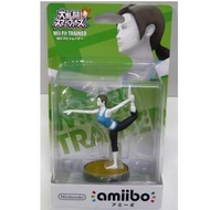 AMIIBO  wii fit trainer