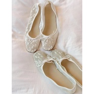 Available size 38 Lady's lace ballet shoes - Lace ballet shoes