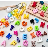 [50 grams] 3D large letter beads