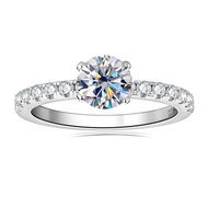 1ชิ้น แหวนหมั้นโมอิสซานิตสไตล์คลาสสิก รูปทรงกลม 0.8 กะรัต สำหรับผู้หญิง เงินแท้ 925 ความกว้าง 6 มม.