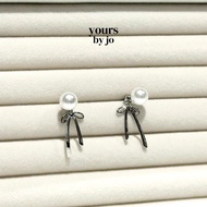 Yours by Jo S925 Sterling Silver Pearl Ribbon Drop Stud Earrings (Dual Wear)