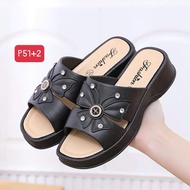 [Form nhỏ] P51+2 Dép quai ngang trung niên cho bà cho mẹ kiểu bông hoa cao 4.5cm chất liệu nhựa đế c