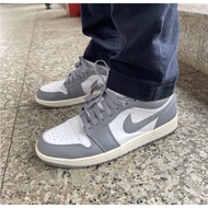 Ready stock 2025aj-1 low top "Vintage Grey" basketball shoes sneakers white grey