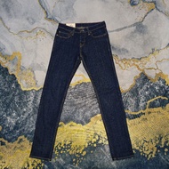 Hollister Super Skinny Jeans