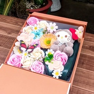 Meaningful Gifts March 8, Birthdays, Valentine's Day, Holidays Flower Box Gift Box QUA12