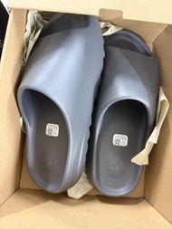 Adidas Yeezy Slide 拖鞋