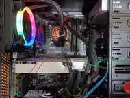 水冷連 Intel Core i5 6500，ASUS H170 PRO GAMING，32GB DDR4 記憶體，NVIDIA GTX 960，[2.5吋 512GB SSD]+1TB HDD，Co