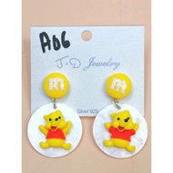 Winnie The Pooh Disney style earrings Winnie The Pooh Disney style earrings