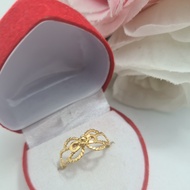 cincin mahkota emas muda