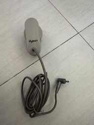 原廠Dyson 充電器合digital slim系列使用