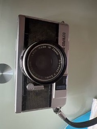 OLYMPUS-PEN