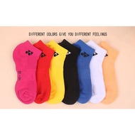 Stocking Badminton Tebal (Pendek)