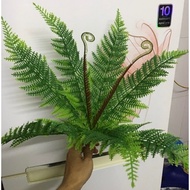 Fake fern cluster of 7 fake leaves for durable and beautiful home decoration