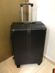 28吋托運行李箱，全新行李箱，超高性價比行李箱，28inch check in luggage