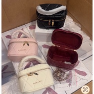 Free Box ck Arwen Quilted Bag - Women's Sling Bag - Women's Bag 1400 Sling Bag Women