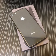 iphone8 64G 黑灰 可舊機折抵 北中南多地點可面交