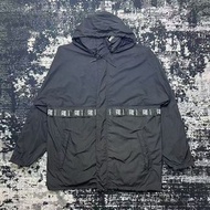 Vetements 衝鋒外套