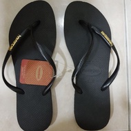 Havaianas gold metal slipper