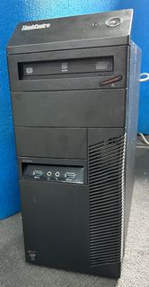 添加比較 Lenovo ThinkCentre M83 Mini-Tower 10AKA00300