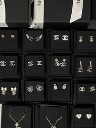 Chanel Earrings 香奈耳經典款耳環🖤✨