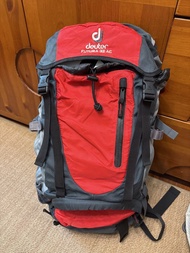 Deuter Futura 32 AC 行山背囊