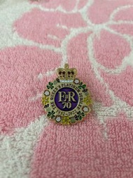 2022 Queen’ Platinum Jubilee pin badge, 英女王登基70周年鉑金禧紀念襟章