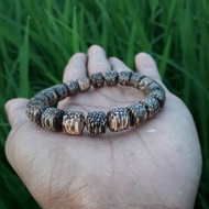 gelang kayu liwung macan tutul gunung lawu