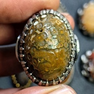 Agate stone, agate stone, embossed frog egg