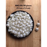 RM2.00/50 pieces : BD-1000 - Bead - 1.1 cm x 1.3 cm