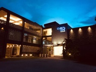 Cube9 Resort & Spa