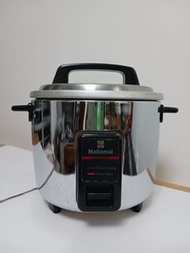 National 樂聲牌 SR-W10GHN 自動電飯煲
