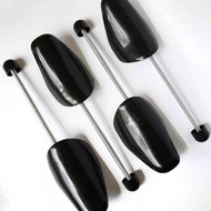 Saddle Shoes / Shoe Straightener