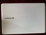 Samsung notebook 13寸  快速 薄身輕便 手提電腦 win10 跟office  Samsung 905s ultra-thin white 13.3-inch 1080P 4-core CPU 4G RAM 128G M.2 SSD
