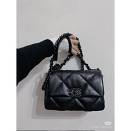 Chanel 9bag so black Don't Be Too Cool Channel Big Goods woc black Label black Samurai Style Portabl