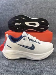 NIKE 耐克 白藍紅色碳板跑鞋