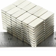 Rectangular white magnet size 3x14x24mm, 2x10x20mm