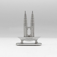 KL Pewter [473] Twin Towers (M) | Twin Towers Figurine